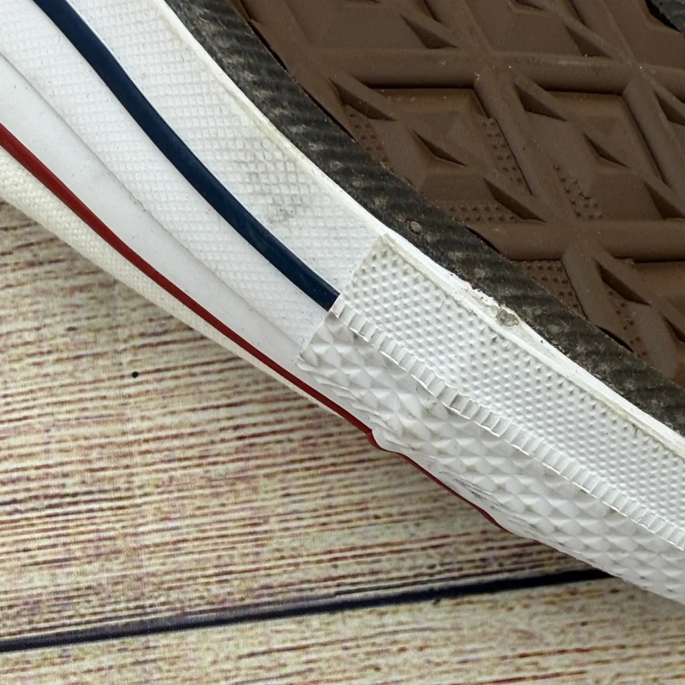 Converse White Sneakers with Red Accents - Picture 6 of 7